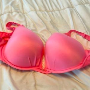 Hot pink plunge VS BRA!💕
